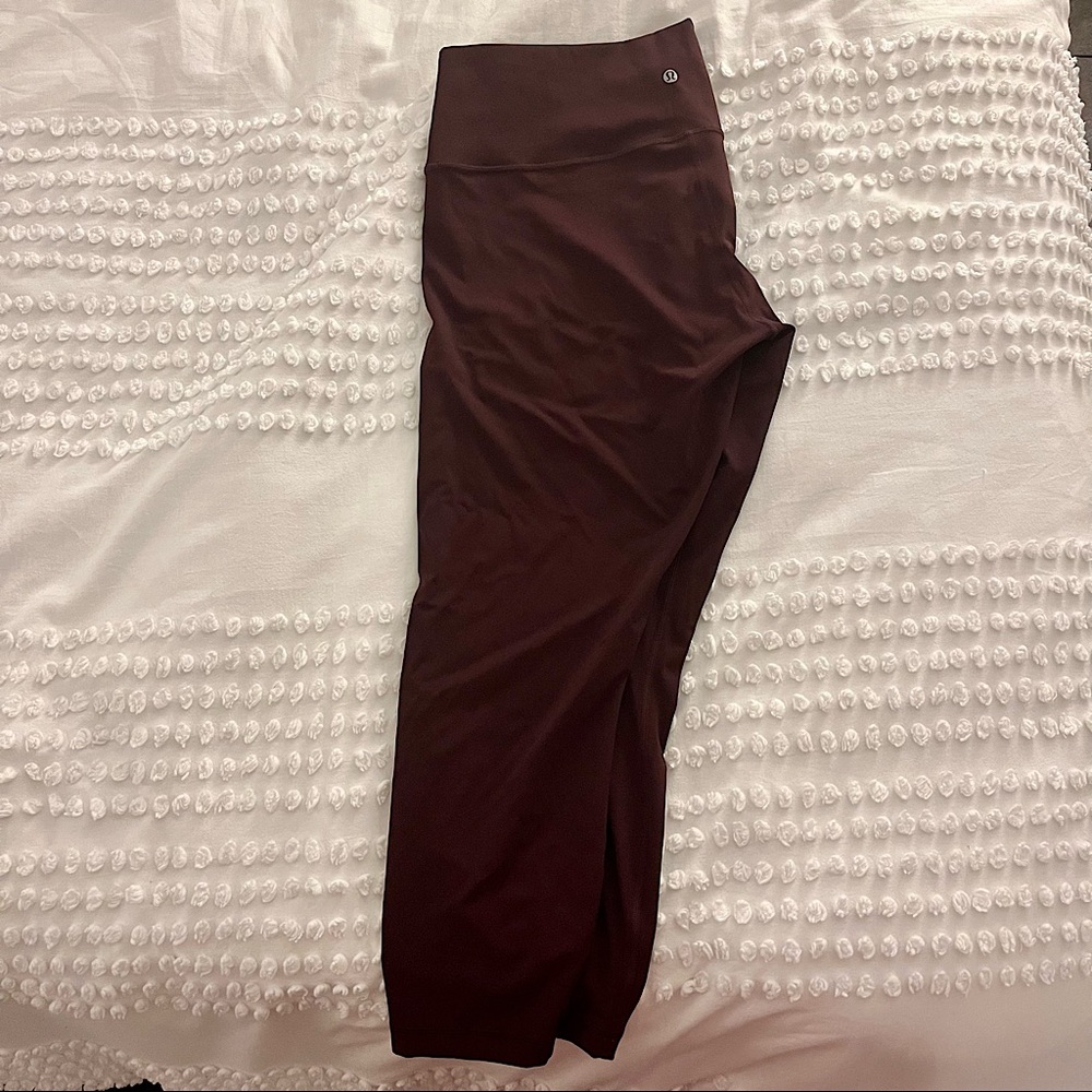 New Lululemon Wunder Under High-Rise Tight 25" 
Luxtreme size 18 Cassis